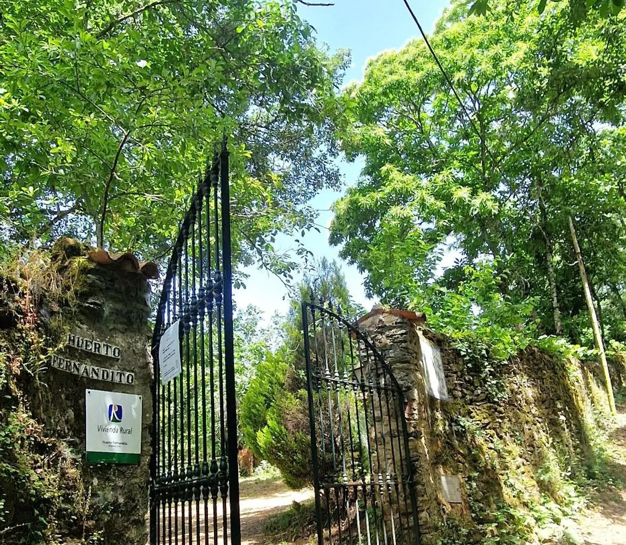 Huerto Fernandito Castano de Robledo Casa de Férias